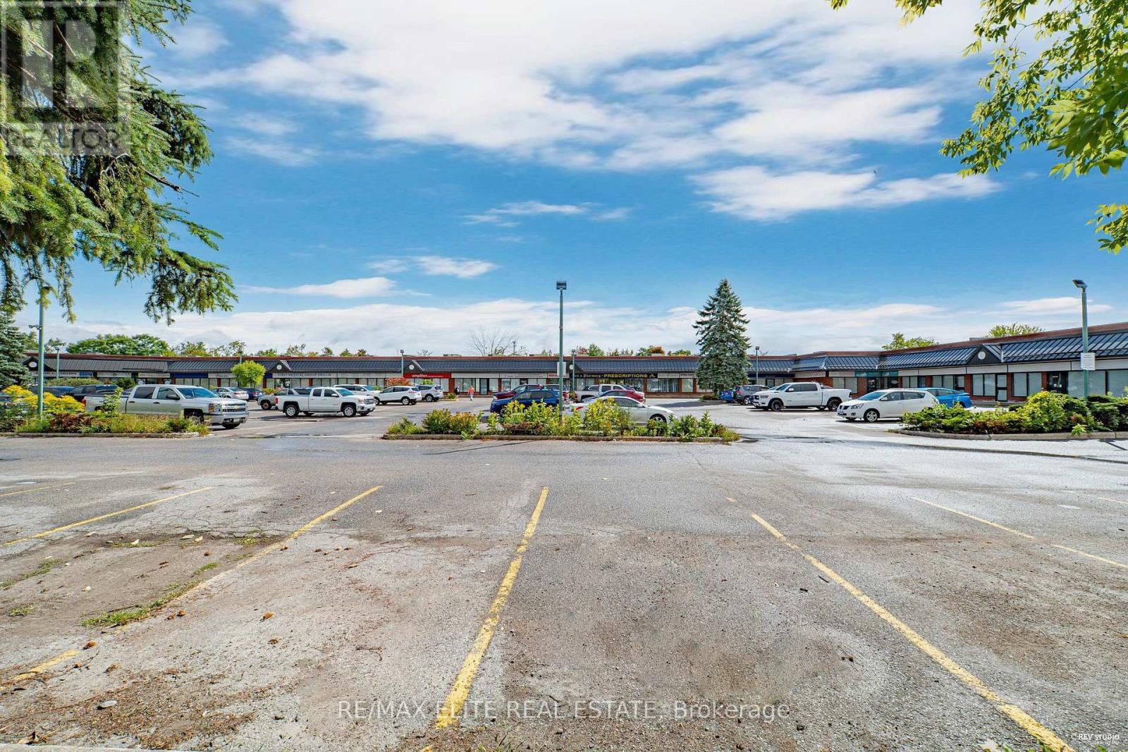 208 & 210 Memorial Avenue, Orillia, ON