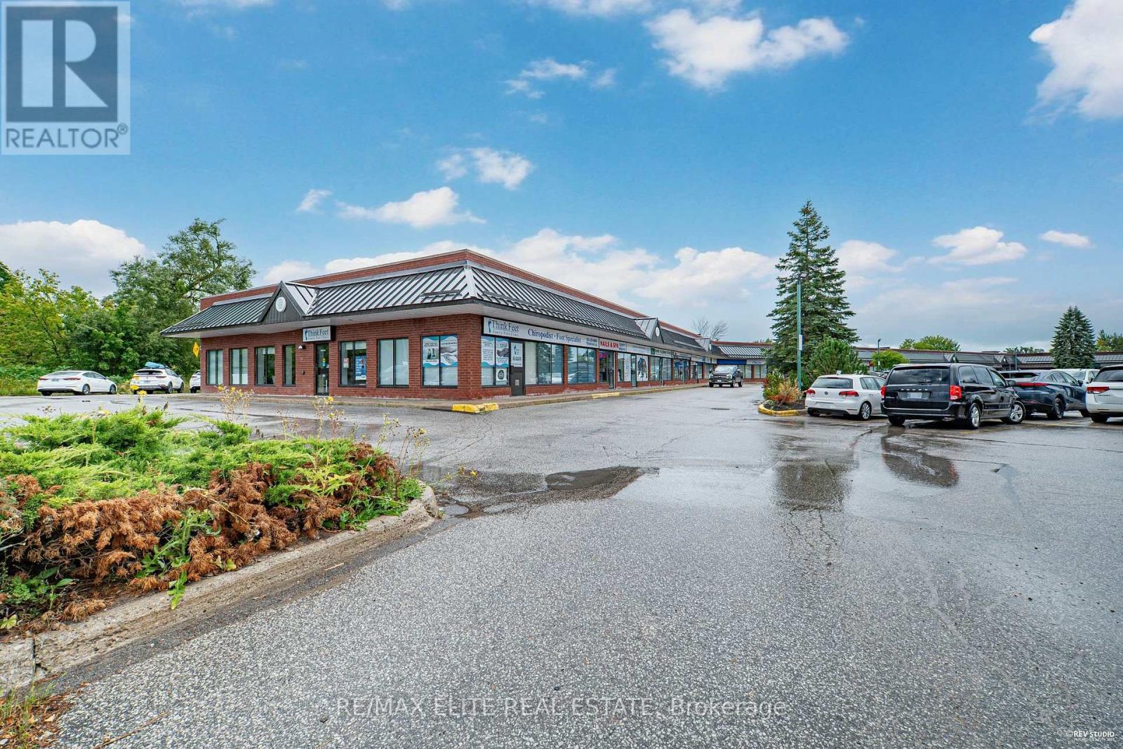 208 & 210 Memorial Avenue, Orillia, ON