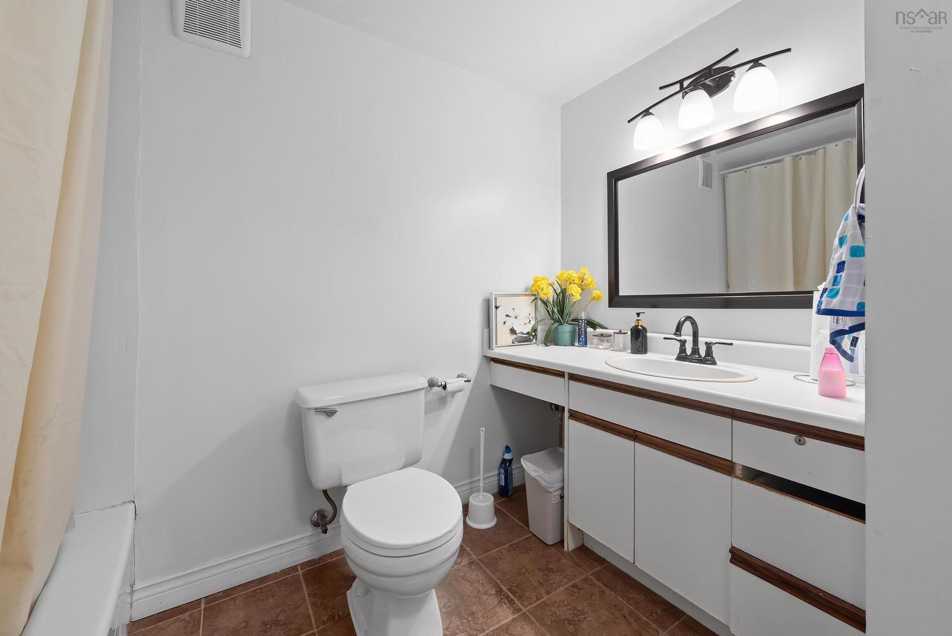 109 87 Kearney Lake Road, Halifax, NS