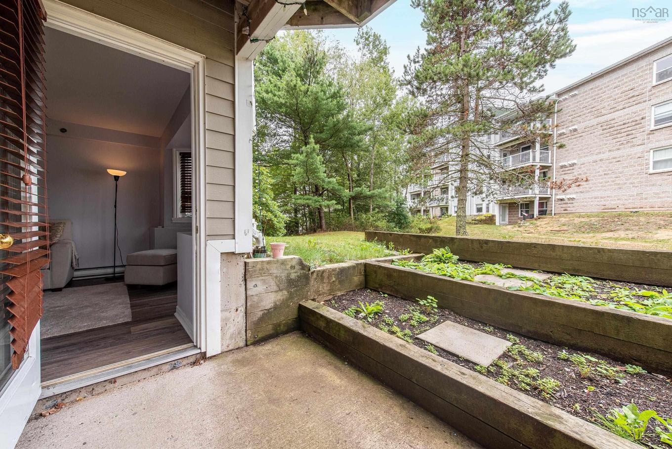 109 87 Kearney Lake Road, Halifax, NS