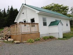 5067 #7 Highway Liscomb, NS B0J 2A0