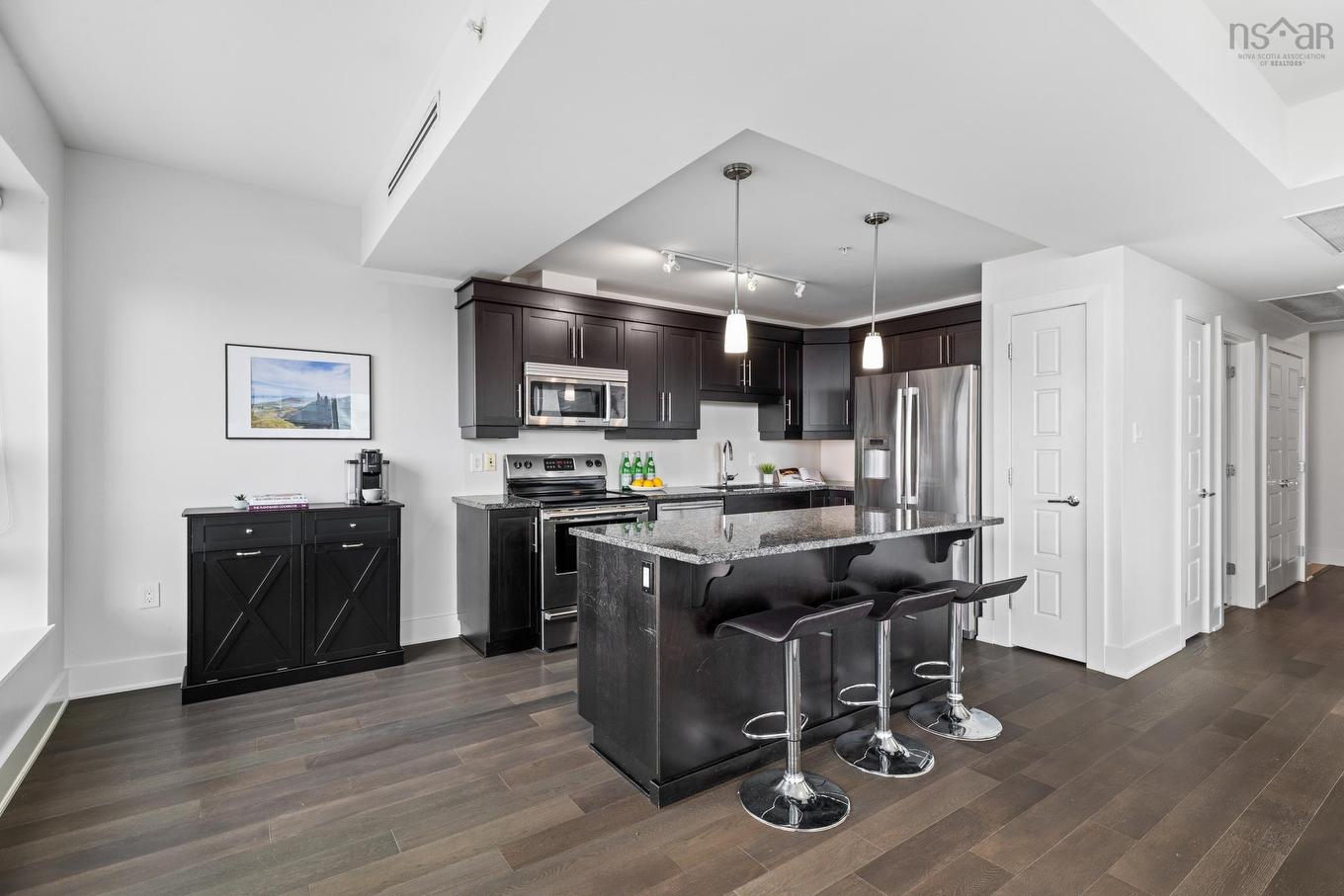 205 31 Kings Wharf Place, Dartmouth, NS