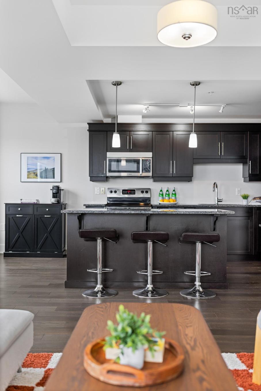 205 31 Kings Wharf Place, Dartmouth, NS