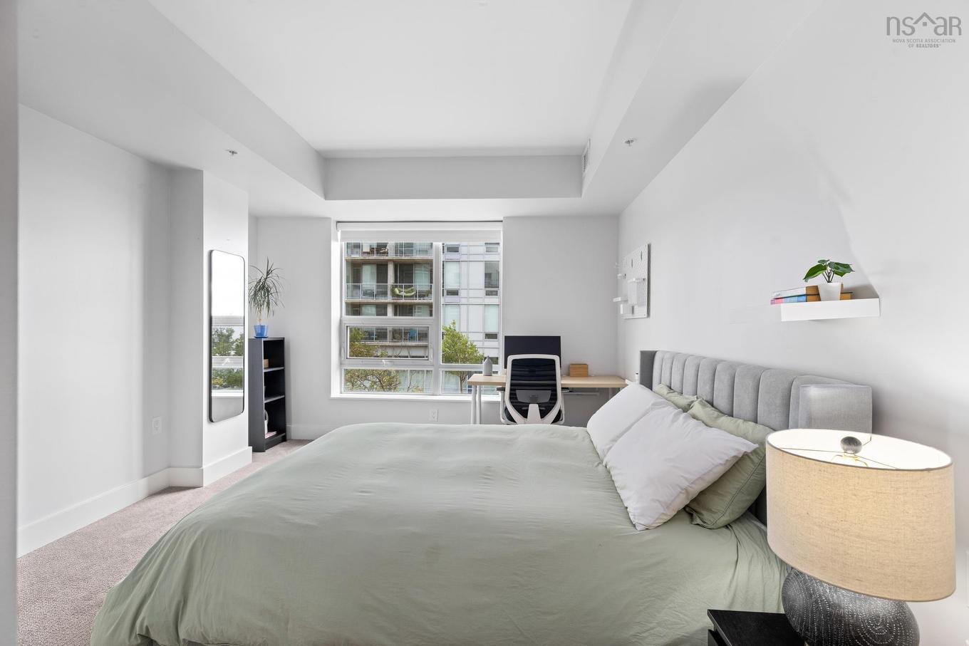 205 31 Kings Wharf Place, Dartmouth, NS