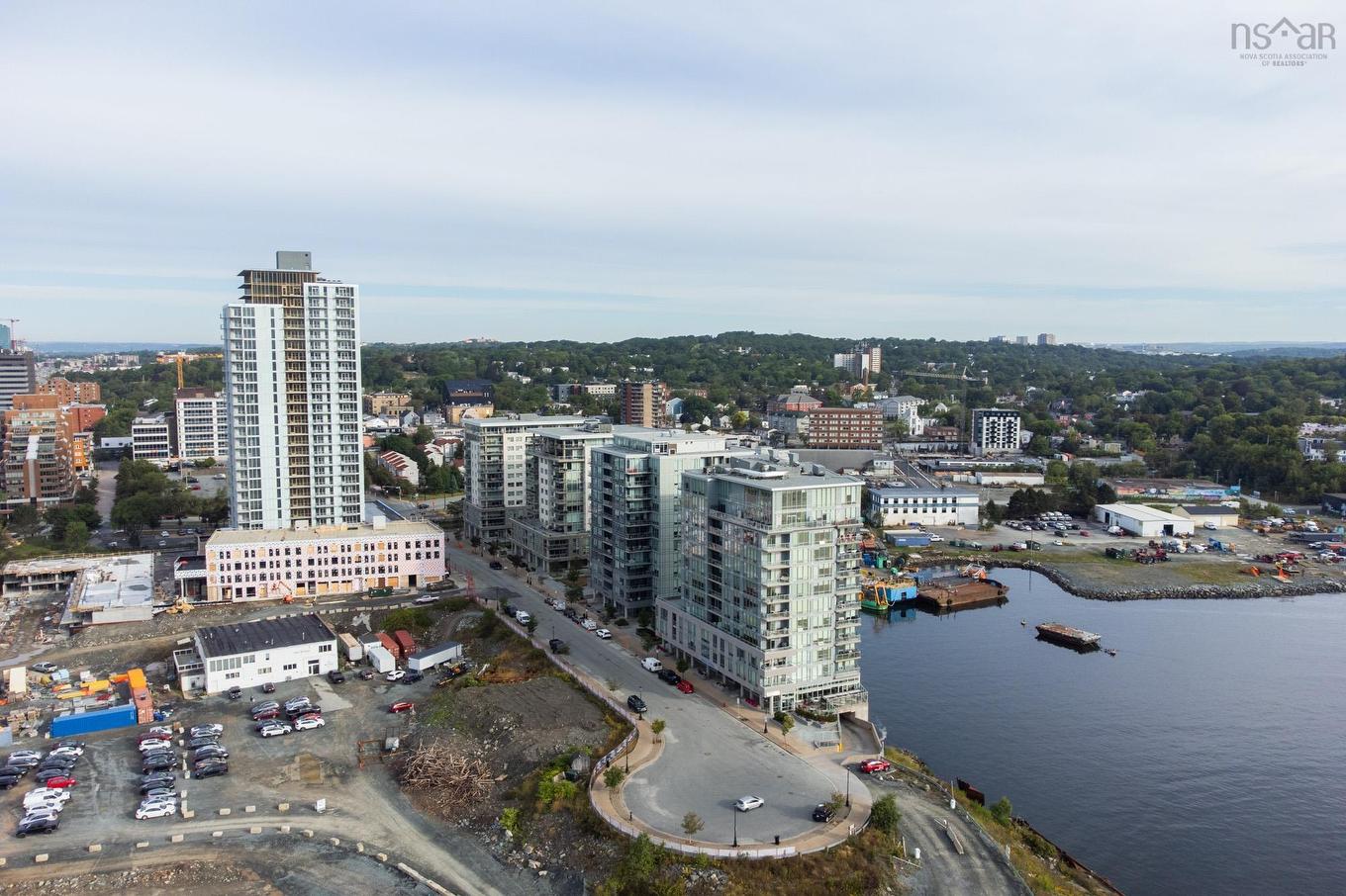 205 31 Kings Wharf Place, Dartmouth, NS