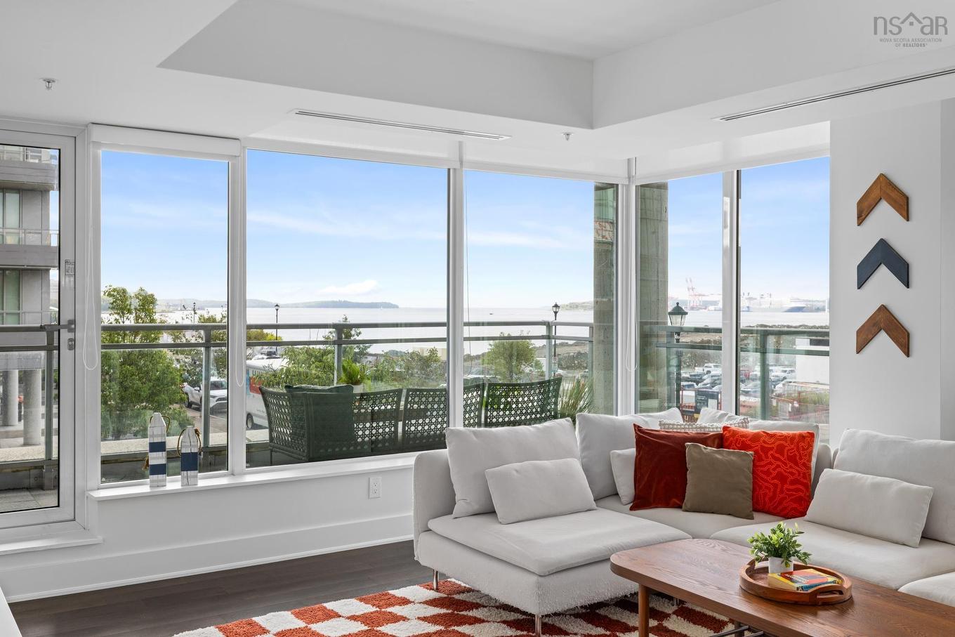 205 31 Kings Wharf Place, Dartmouth, NS