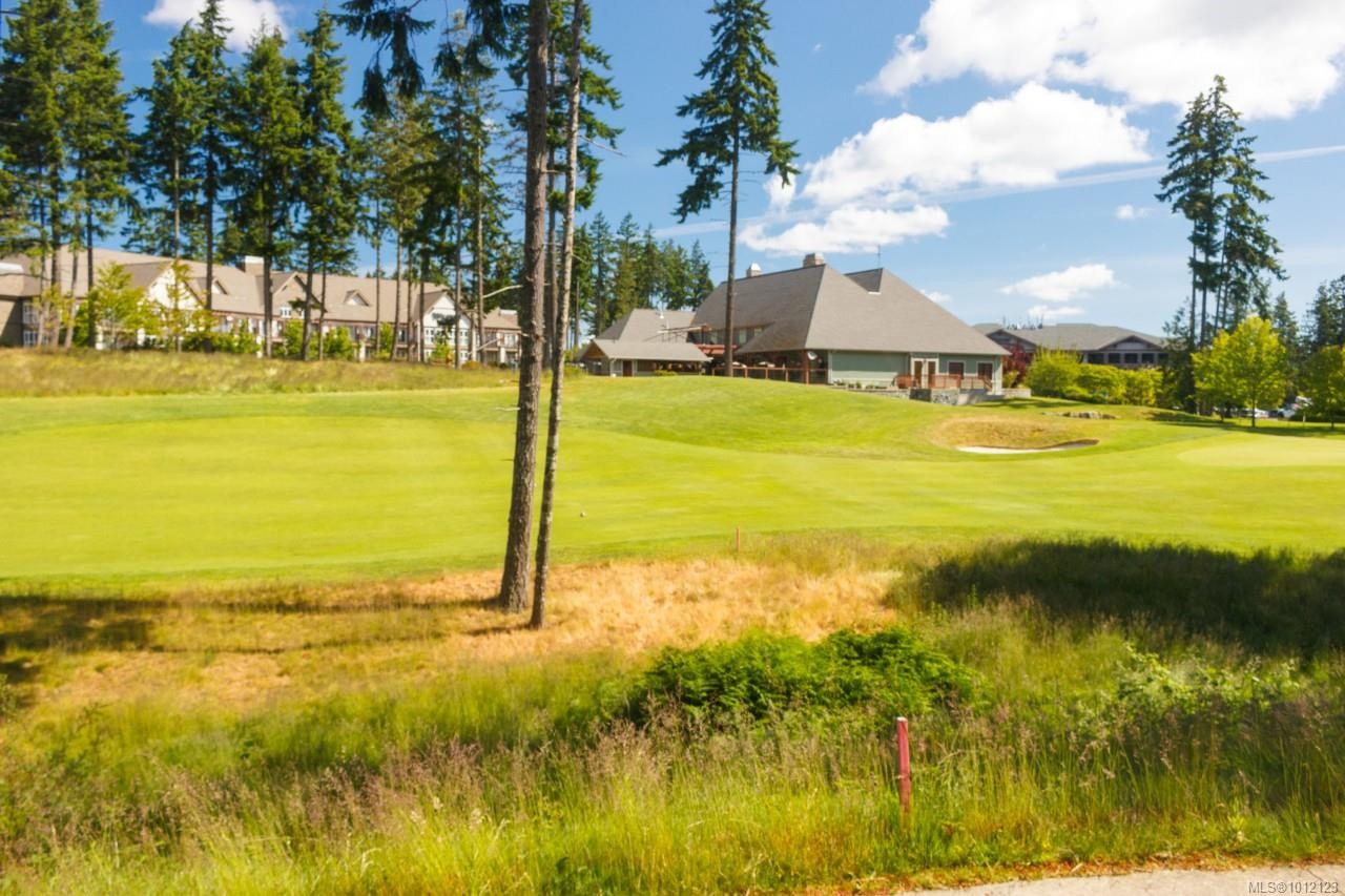 210 A-1376 Lynburne Pl, Langford, BC - Outdoor With View