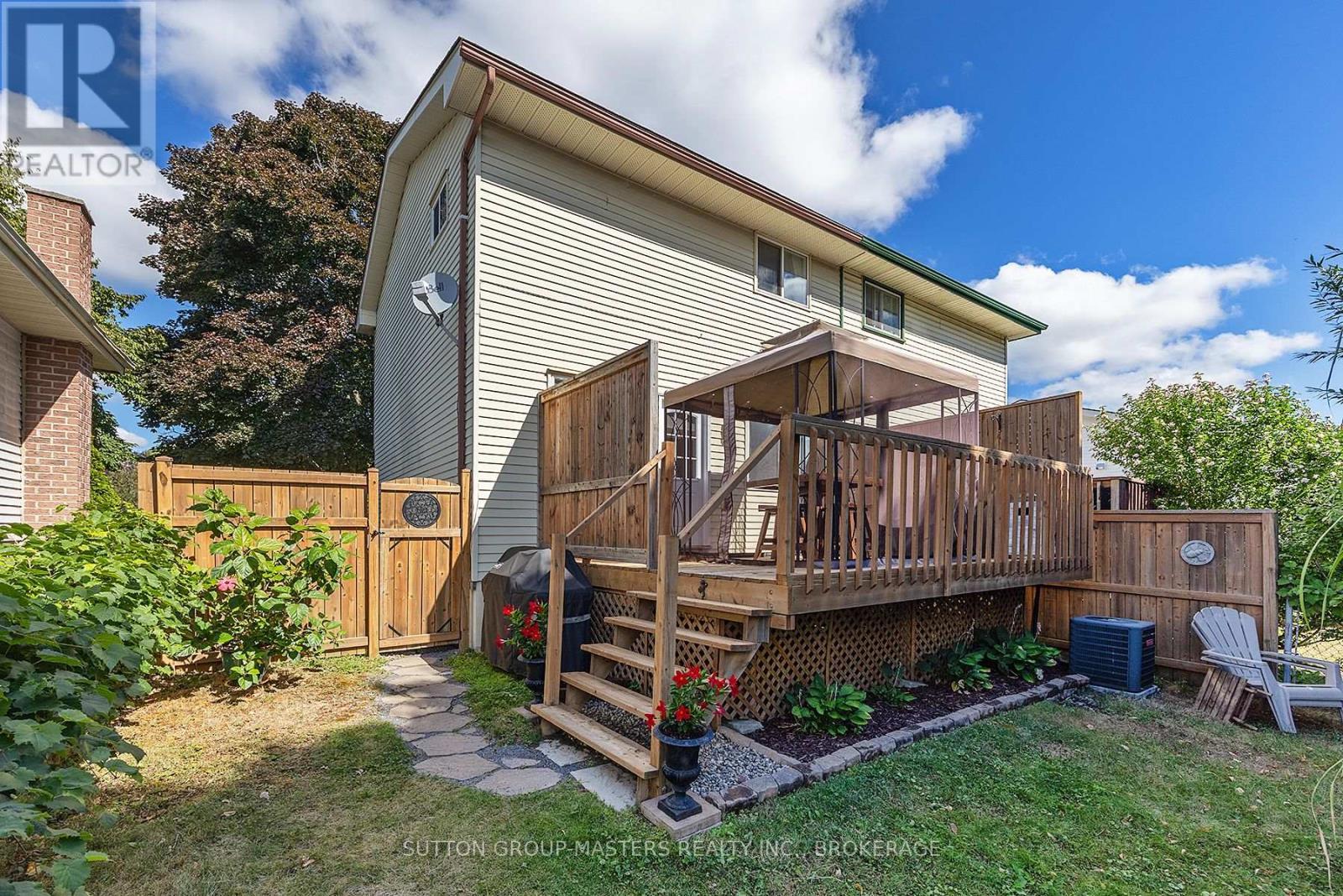 759 Somerset Crescent, Kingston (North Of Taylor-Kidd Blvd), ON - Outdoor With Deck Patio Veranda With Exterior