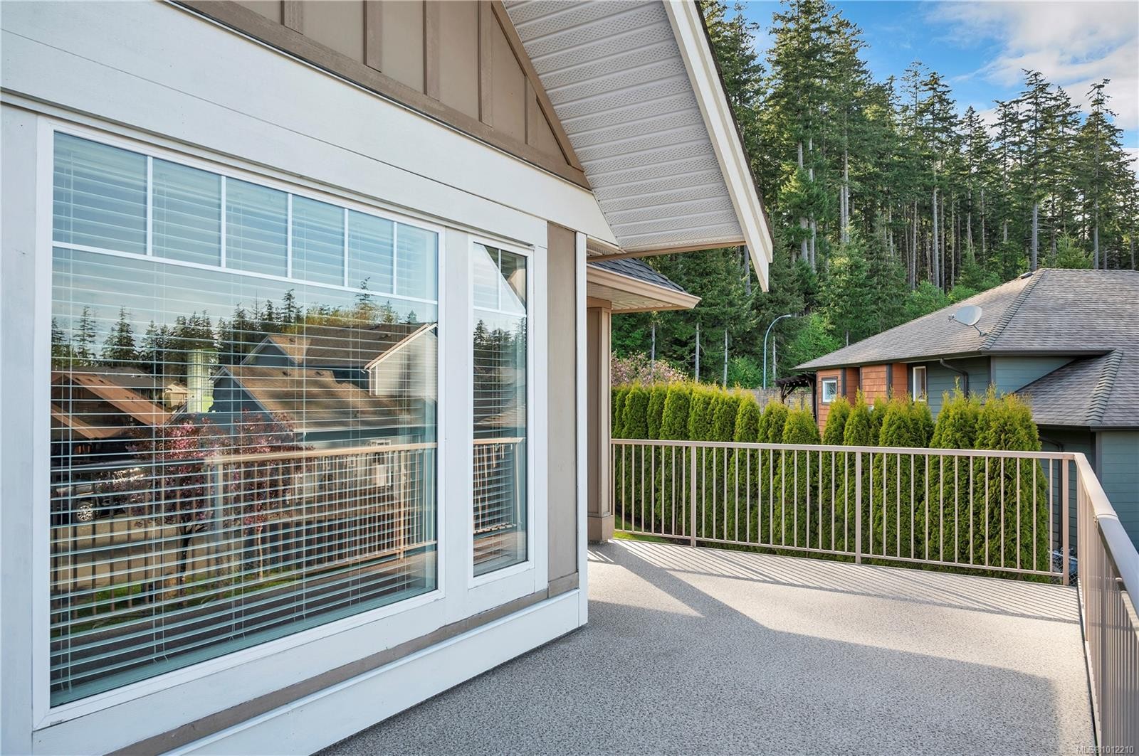 2002 Varsity Dr, Campbell River, BC