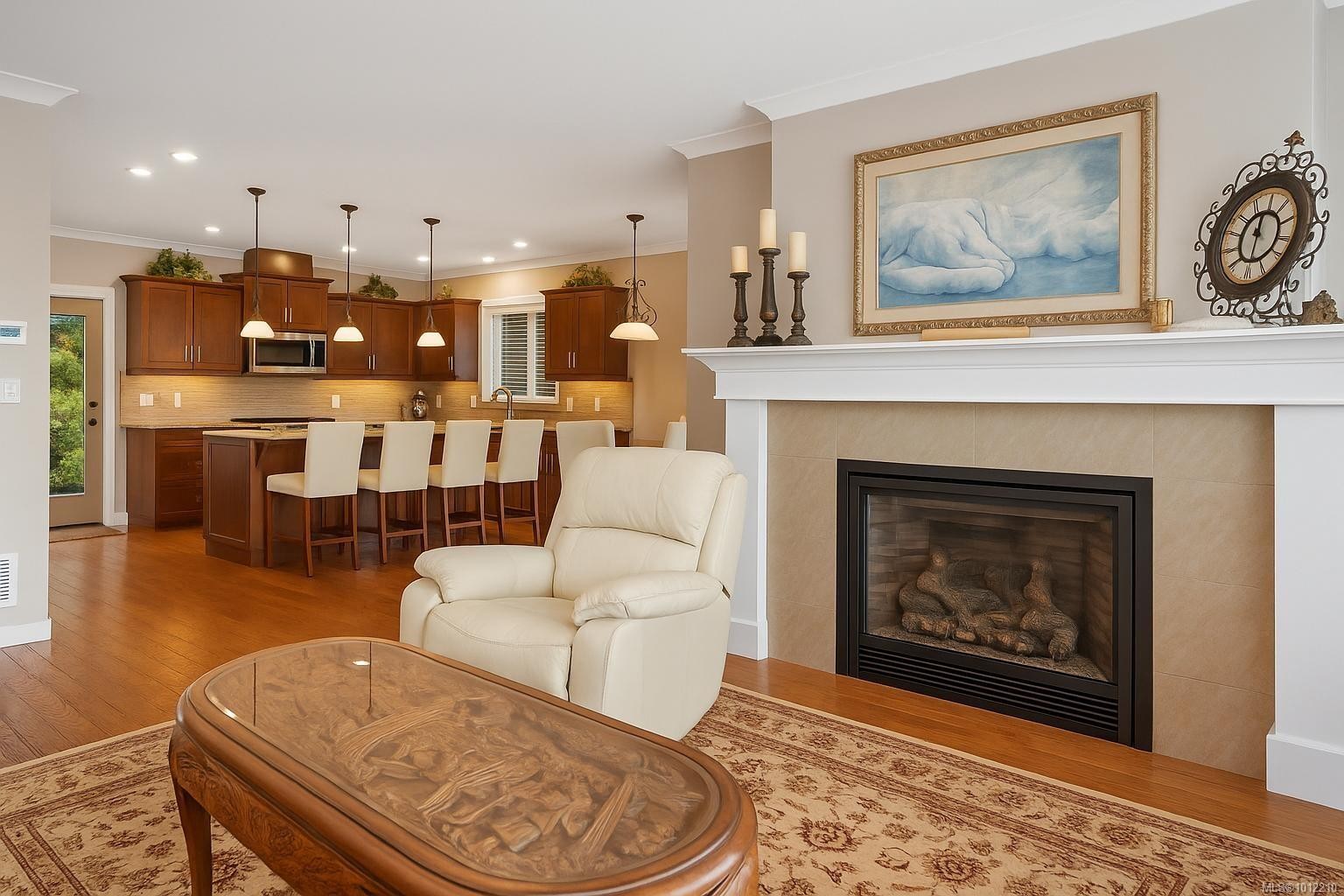 2002 Varsity Dr, Campbell River, BC