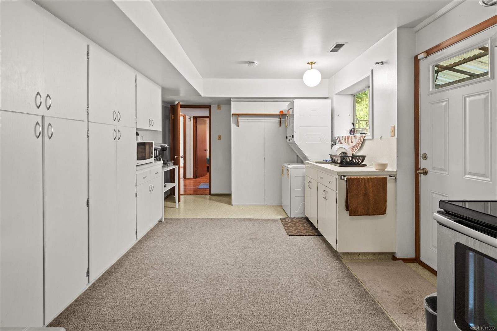 3940 Oakdale Pl, Saanich, BC