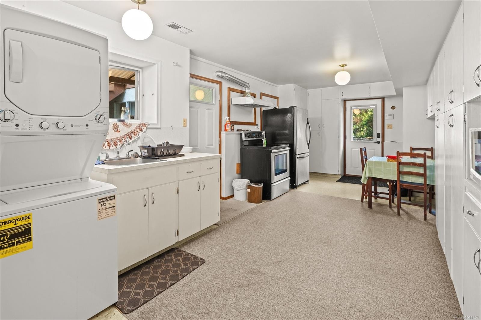 3940 Oakdale Pl, Saanich, BC