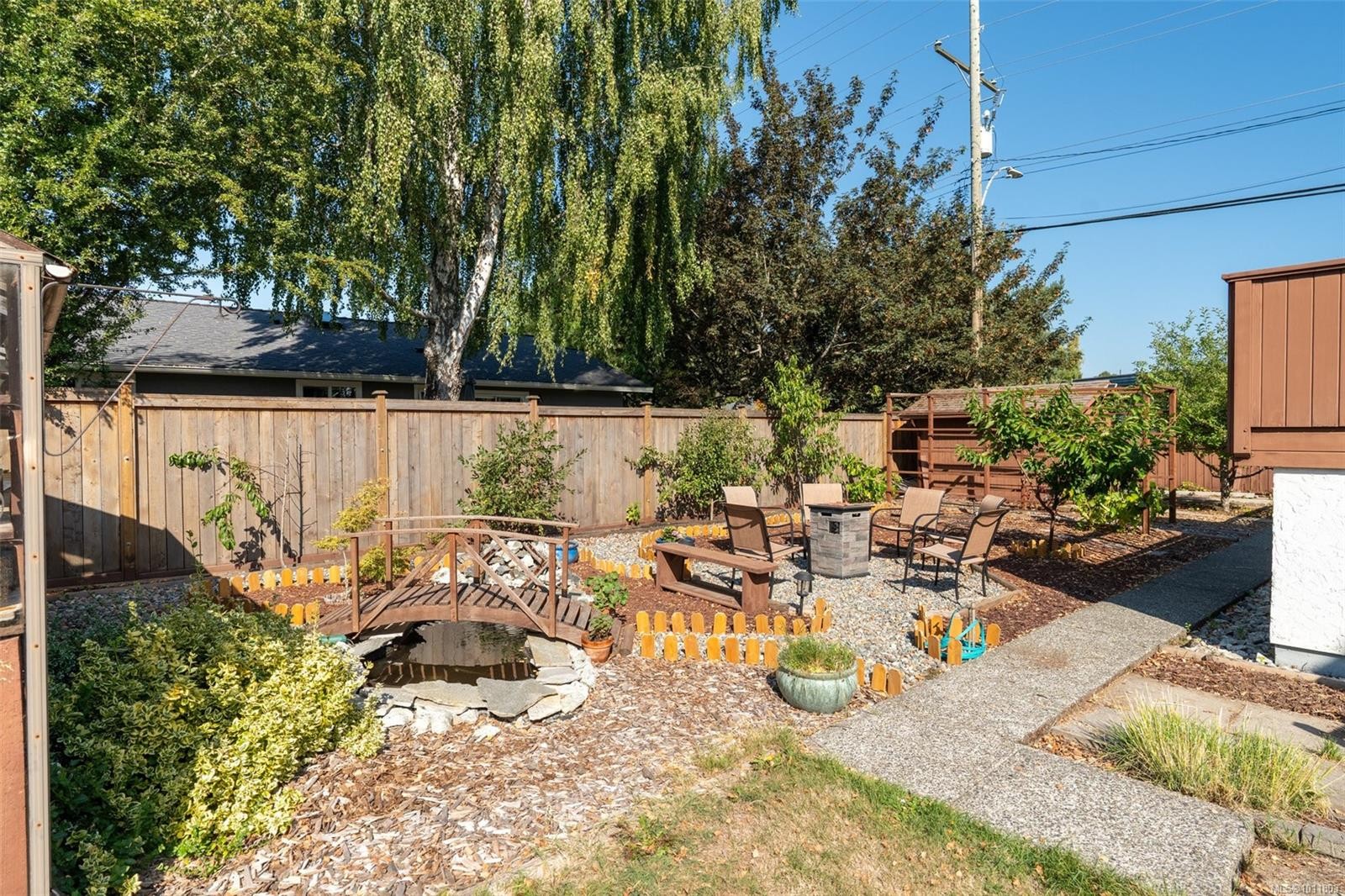 3940 Oakdale Pl, Saanich, BC