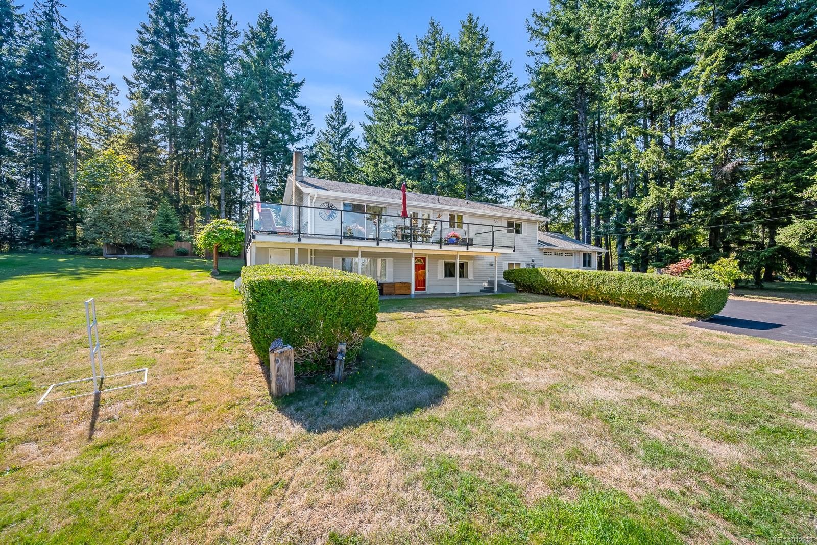 1927 Wilson Rd, Courtenay, BC