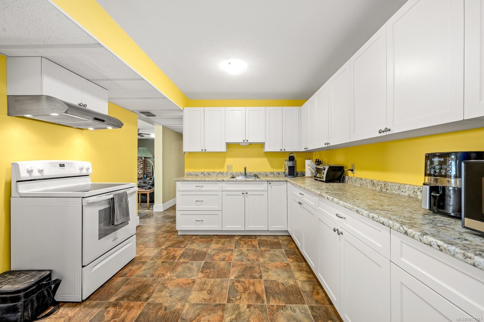 1927 Wilson Rd, Courtenay, BC