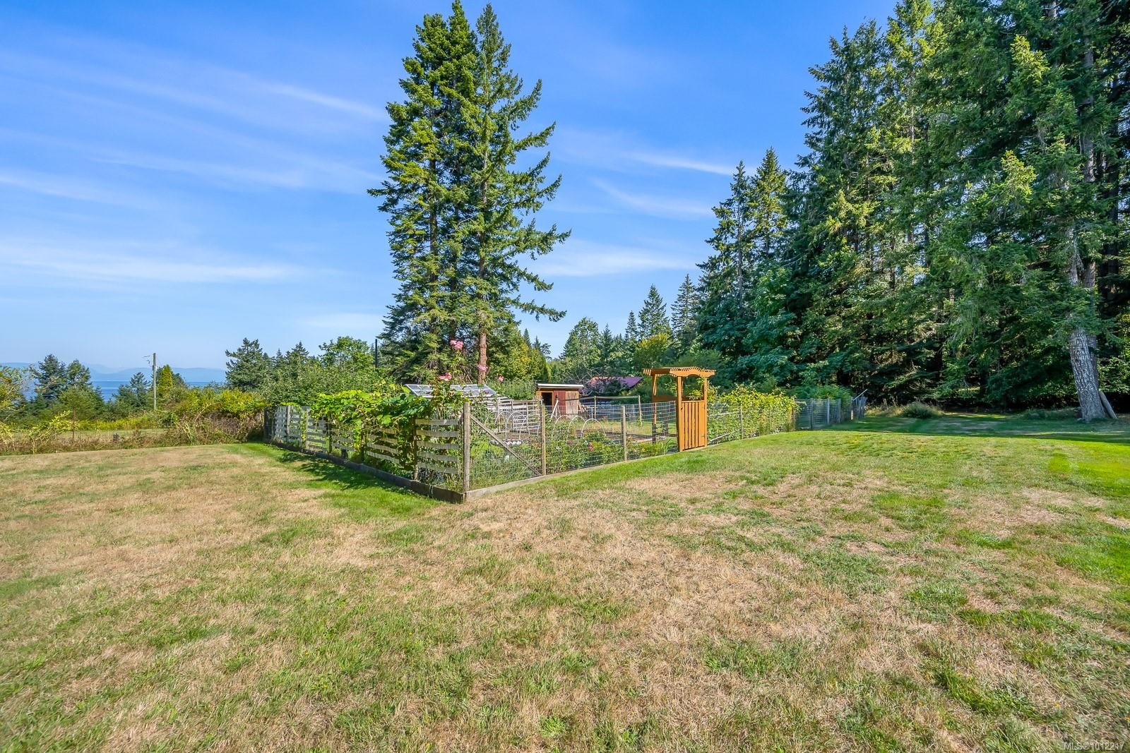 1927 Wilson Rd, Courtenay, BC