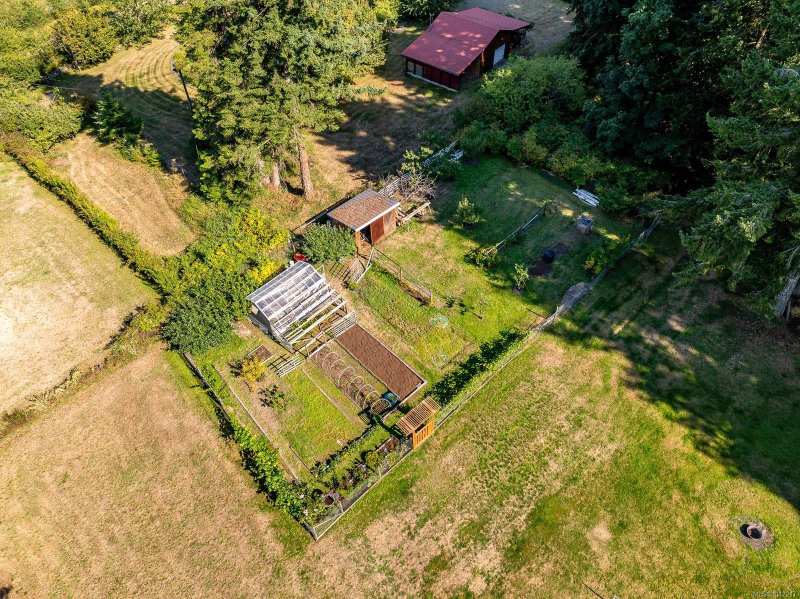 1927 Wilson Rd, Courtenay, BC