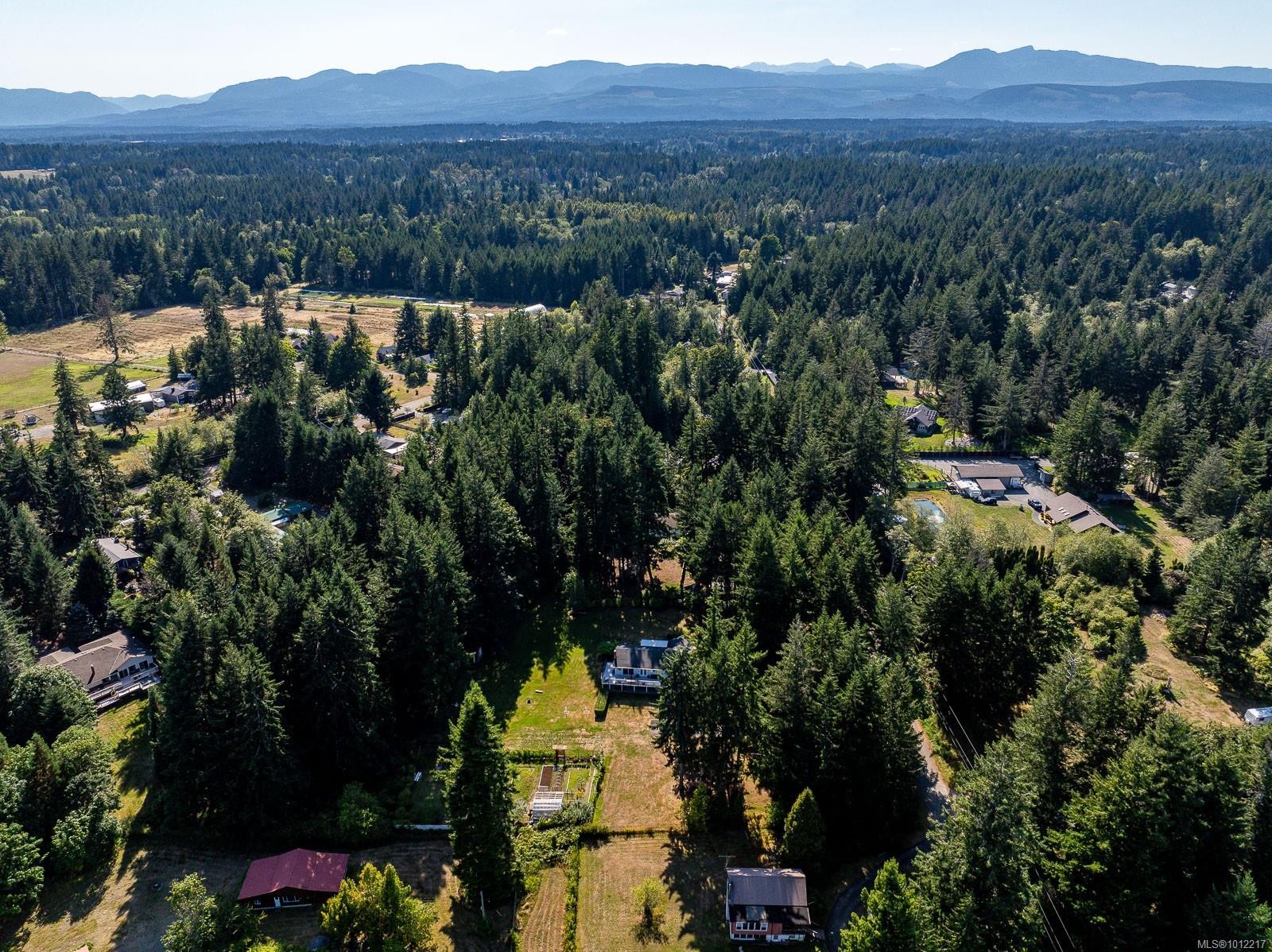 1927 Wilson Rd, Courtenay, BC