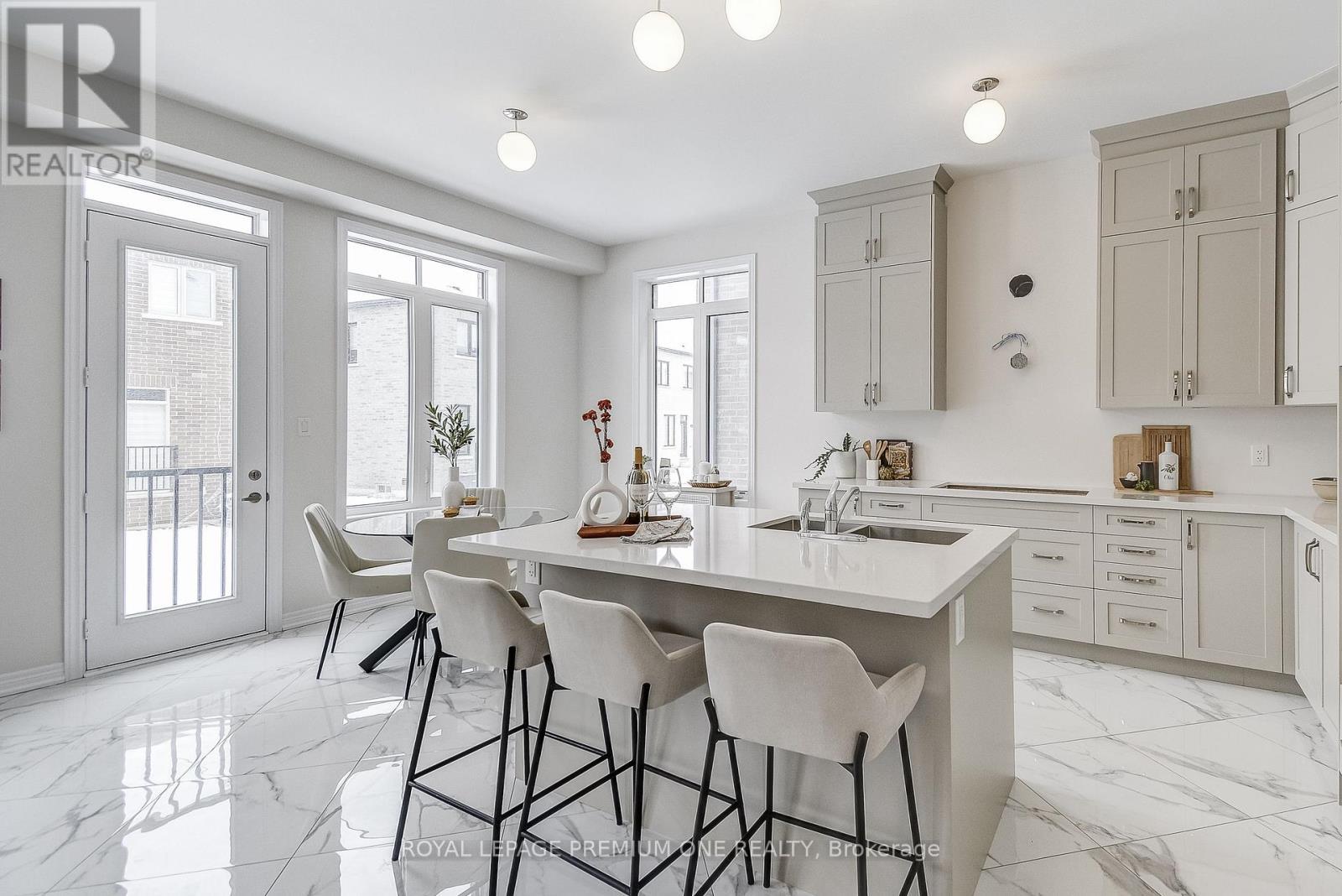 884 Plum Place, Milton, ON - Indoor