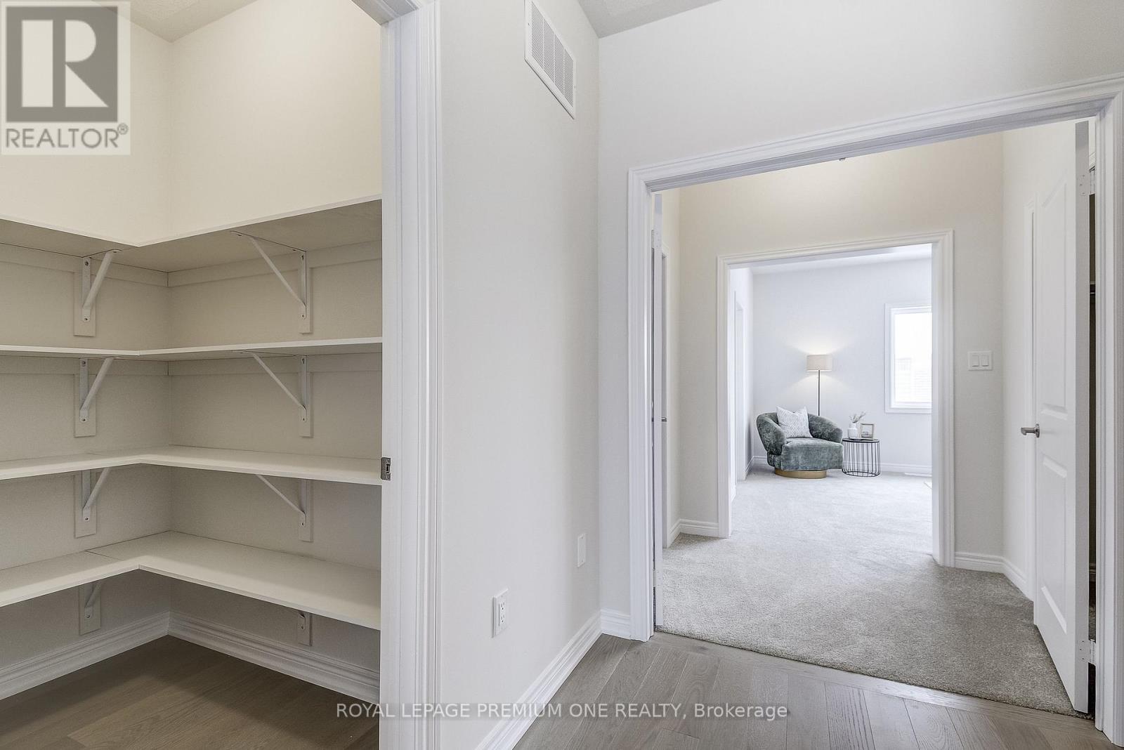 884 Plum Place, Milton, ON - Indoor With Storage