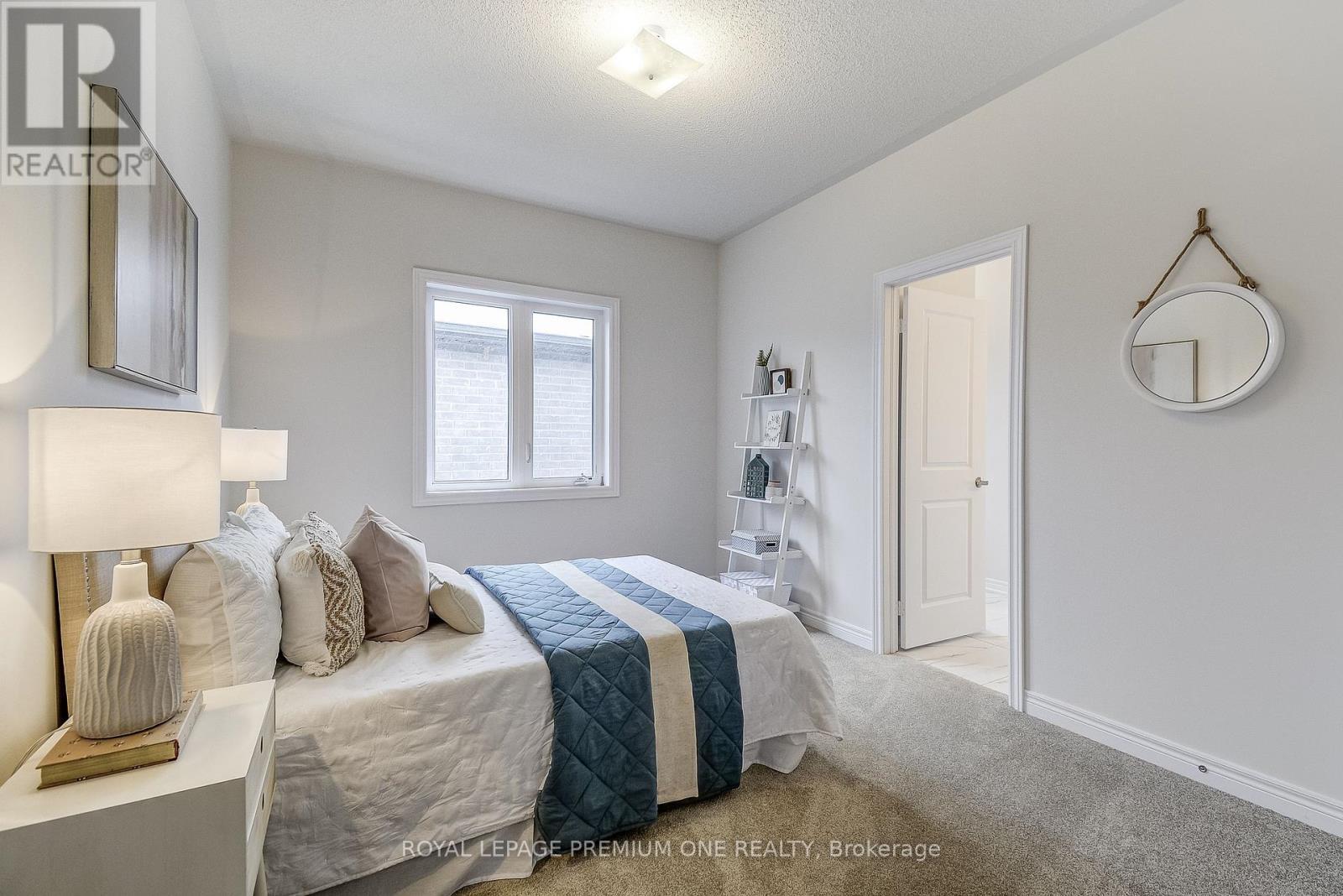884 Plum Place, Milton, ON - Indoor Photo Showing Bedroom