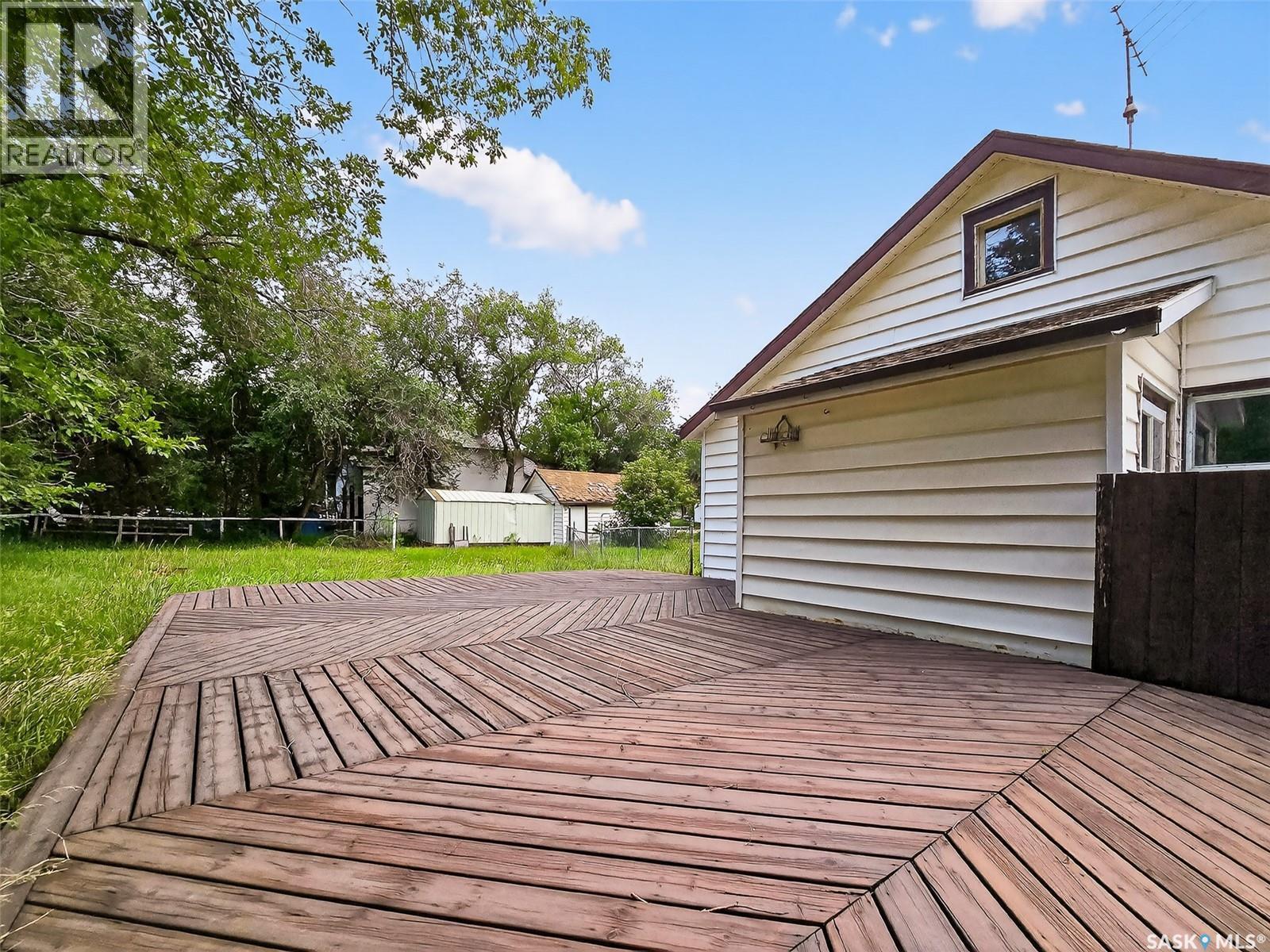 311 3Rd Street, Chaplin, SK - Outdoor With Deck Patio Veranda With Exterior