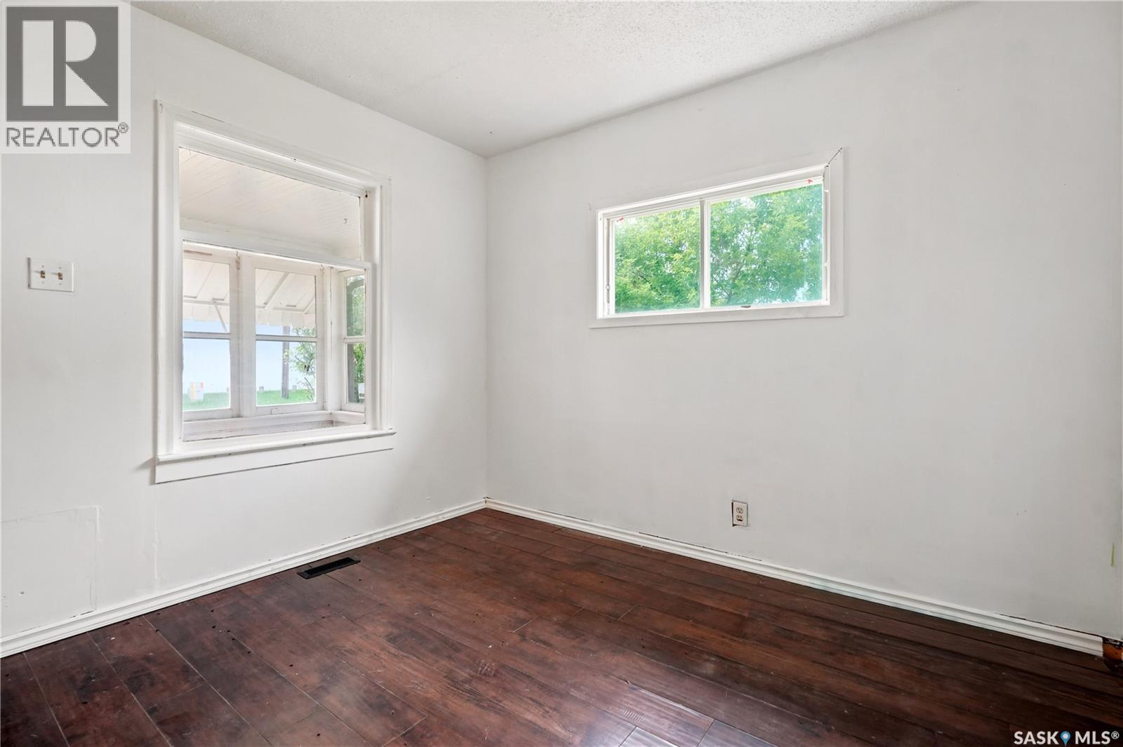 311 3Rd Street, Chaplin, SK