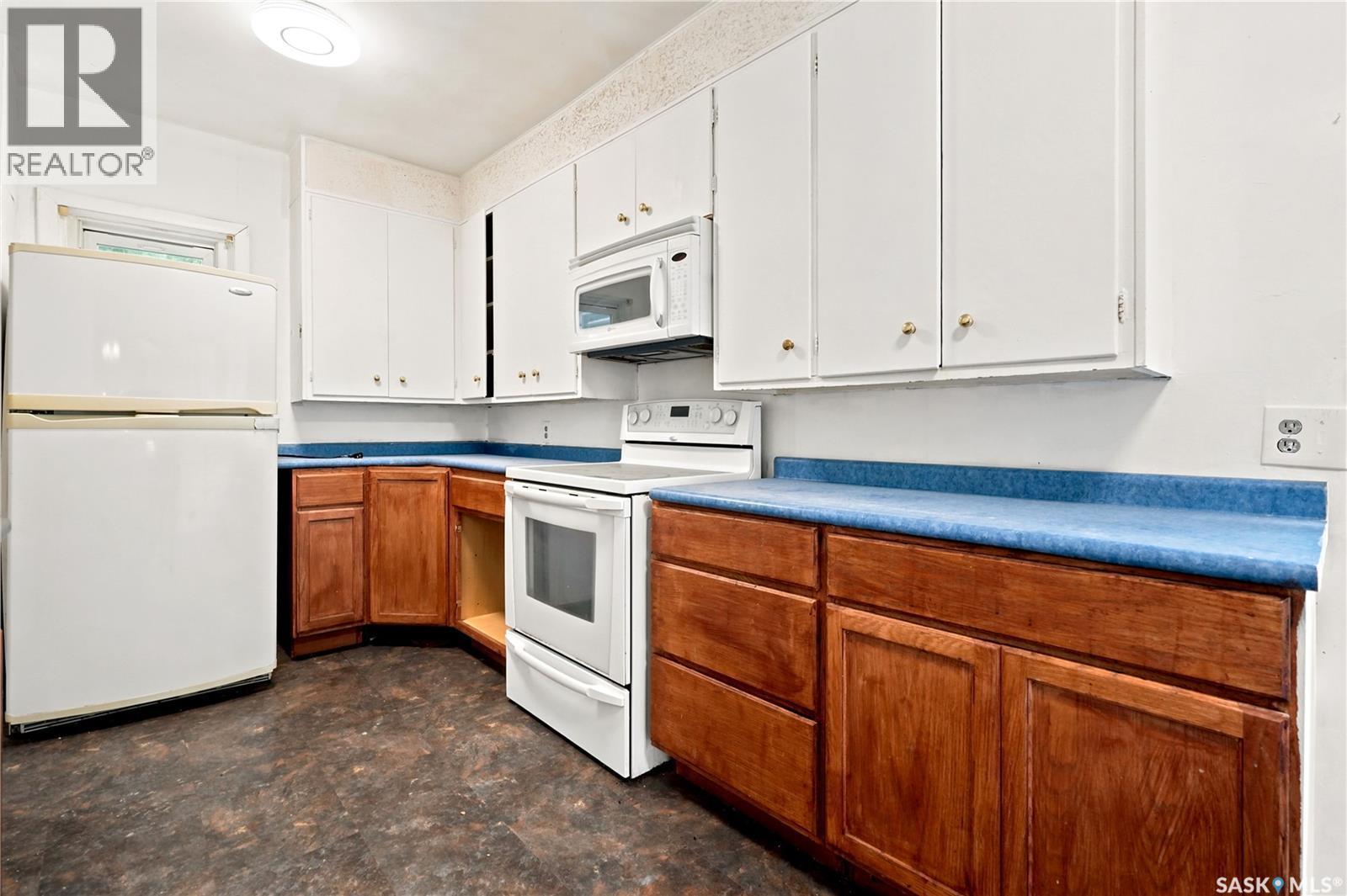 311 3Rd Street, Chaplin, SK