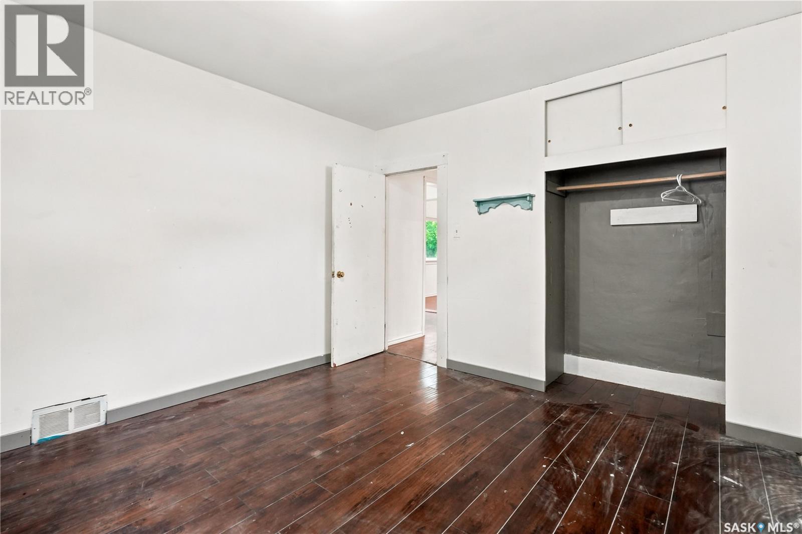 311 3Rd Street, Chaplin, SK