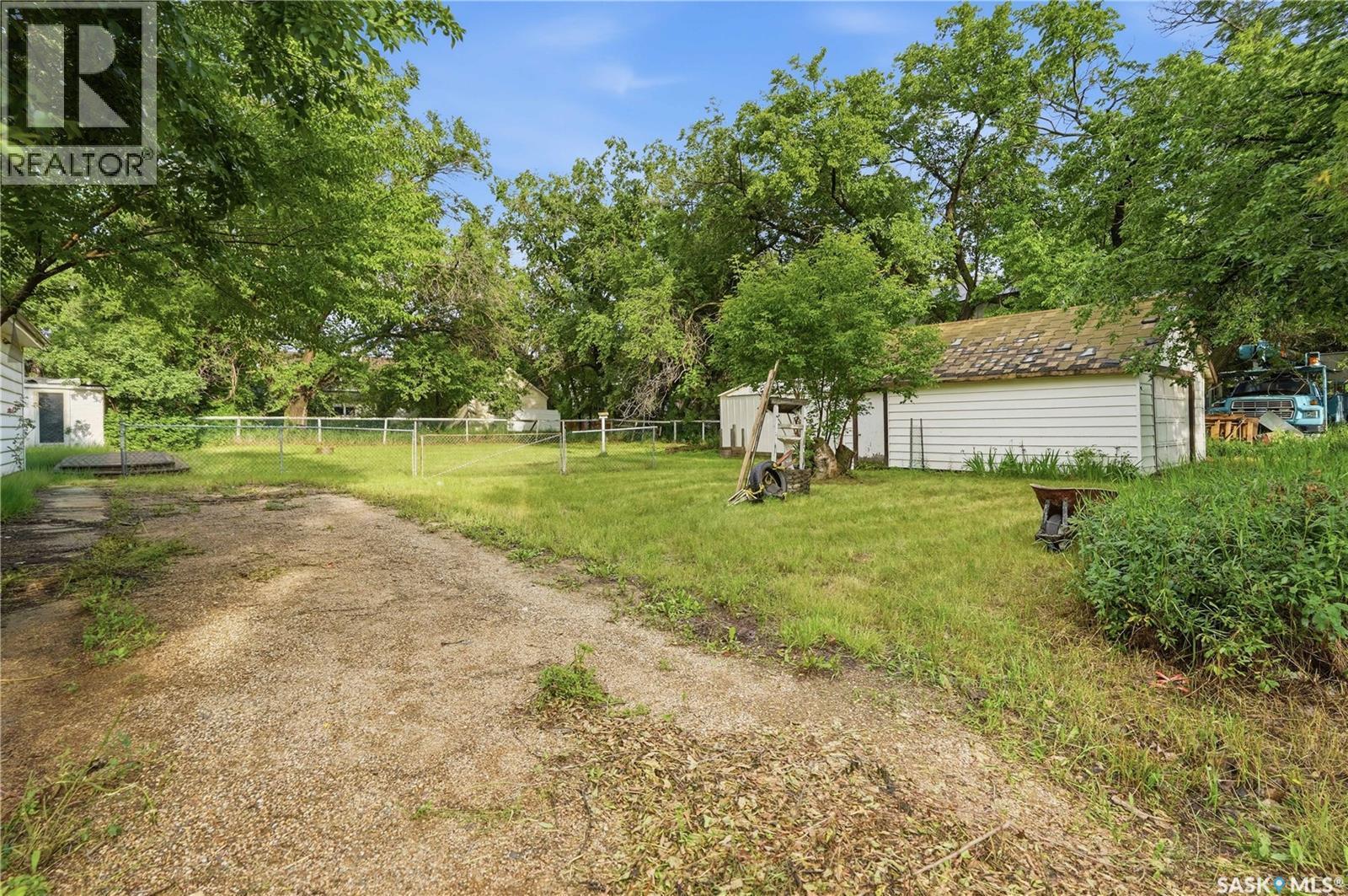 311 3Rd Street, Chaplin, SK