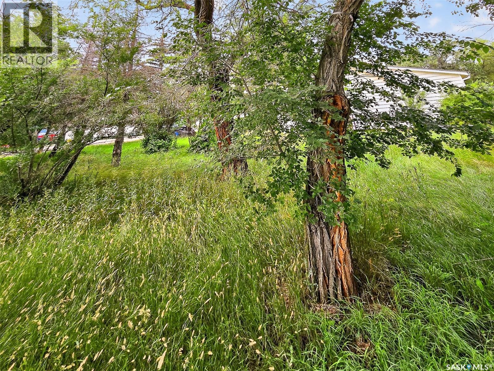 140 1St Avenue, Chaplin, SK - Outdoor