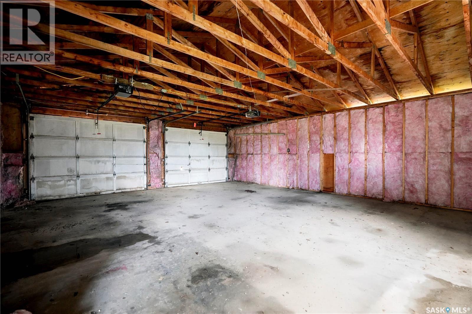 140 1St Avenue, Chaplin, SK