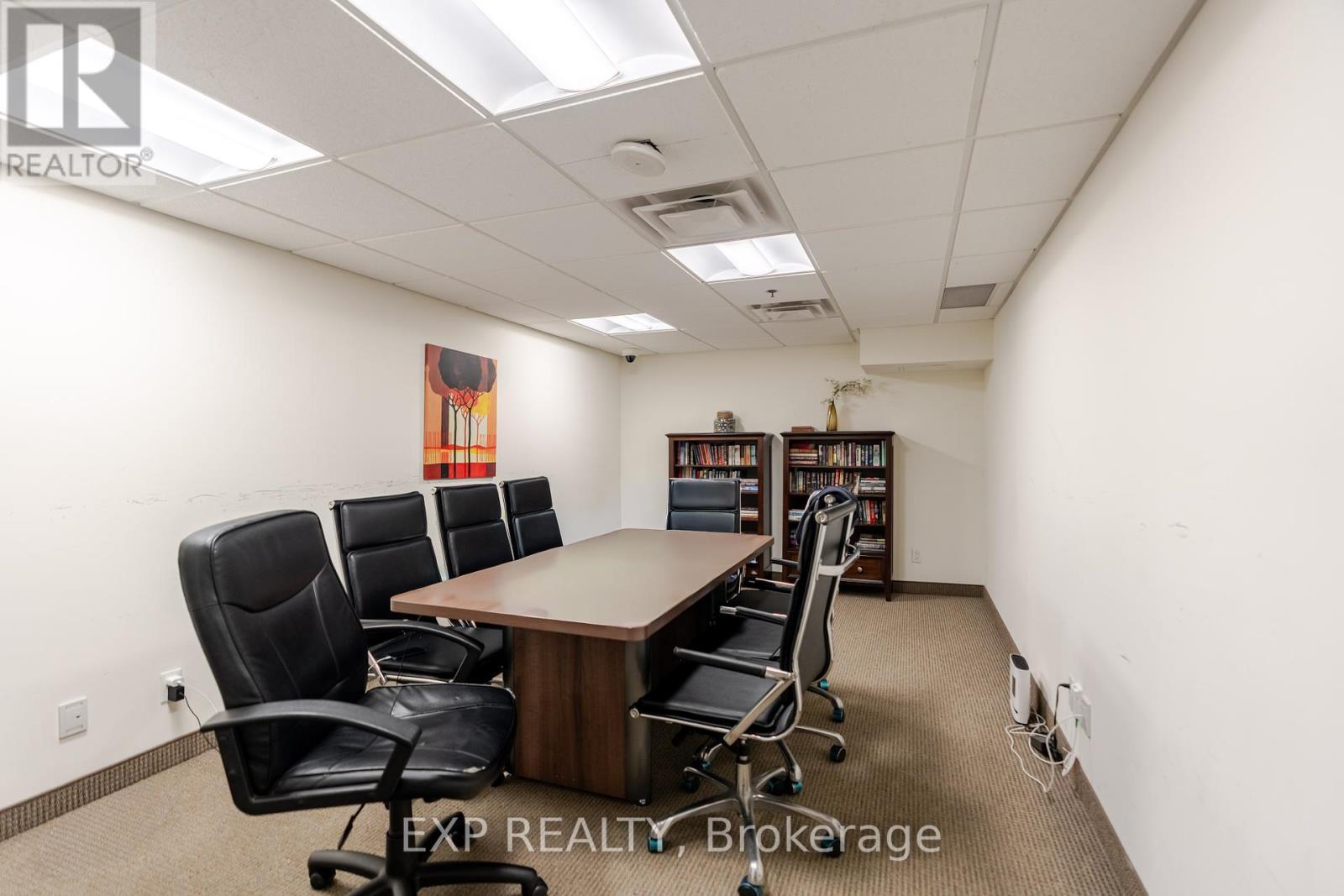 2308 - 242 Rideau Street, Ottawa, ON - Indoor Photo Showing Office