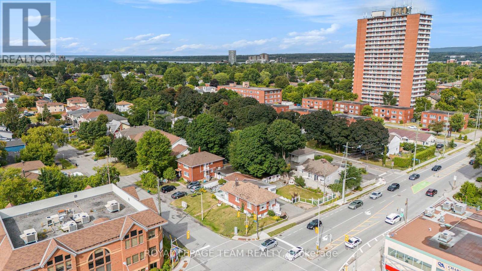 658 Kirkwood Avenue, Ottawa, ON