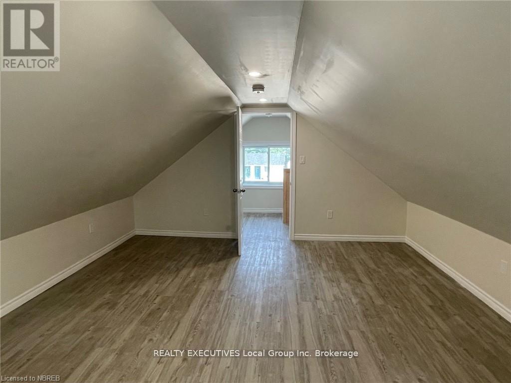 4319 Highway 11 N, North Bay (College Heights), ON - Indoor Photo Showing Other Room