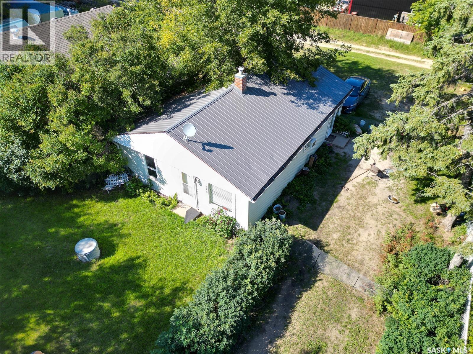 215 Redwing Road, Buckland Rm No. 491, SK - Outdoor