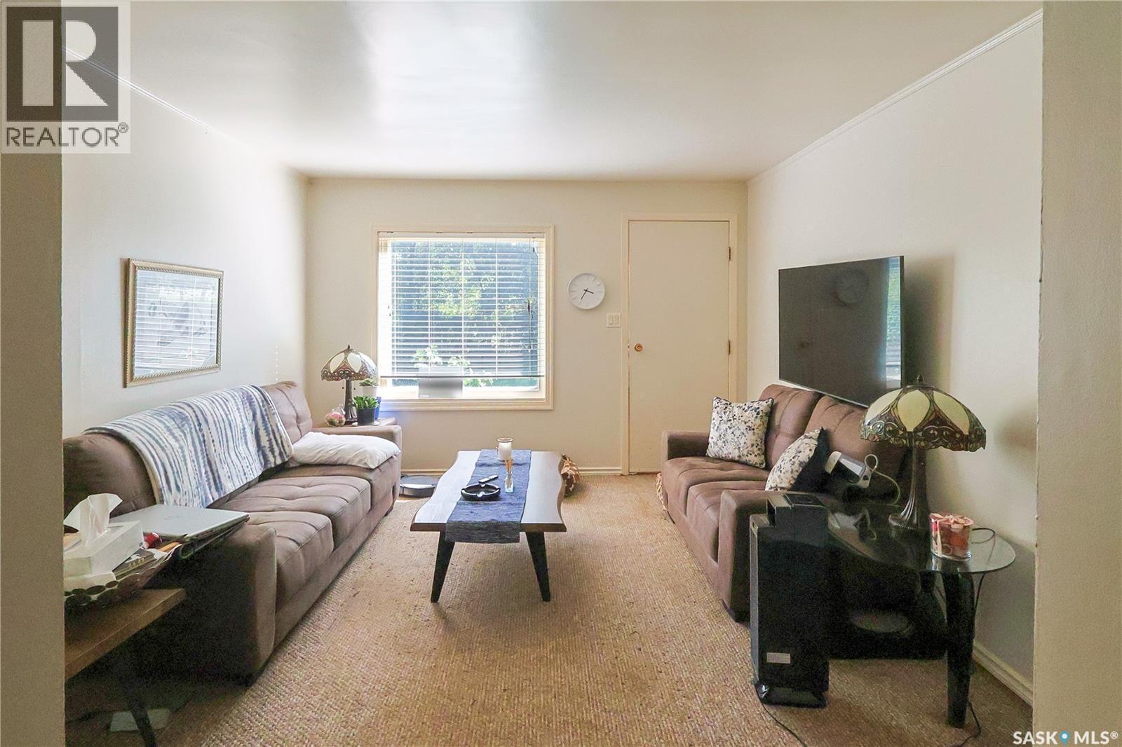 215 Redwing Road, Buckland Rm No. 491, SK - Indoor Photo Showing Other Room