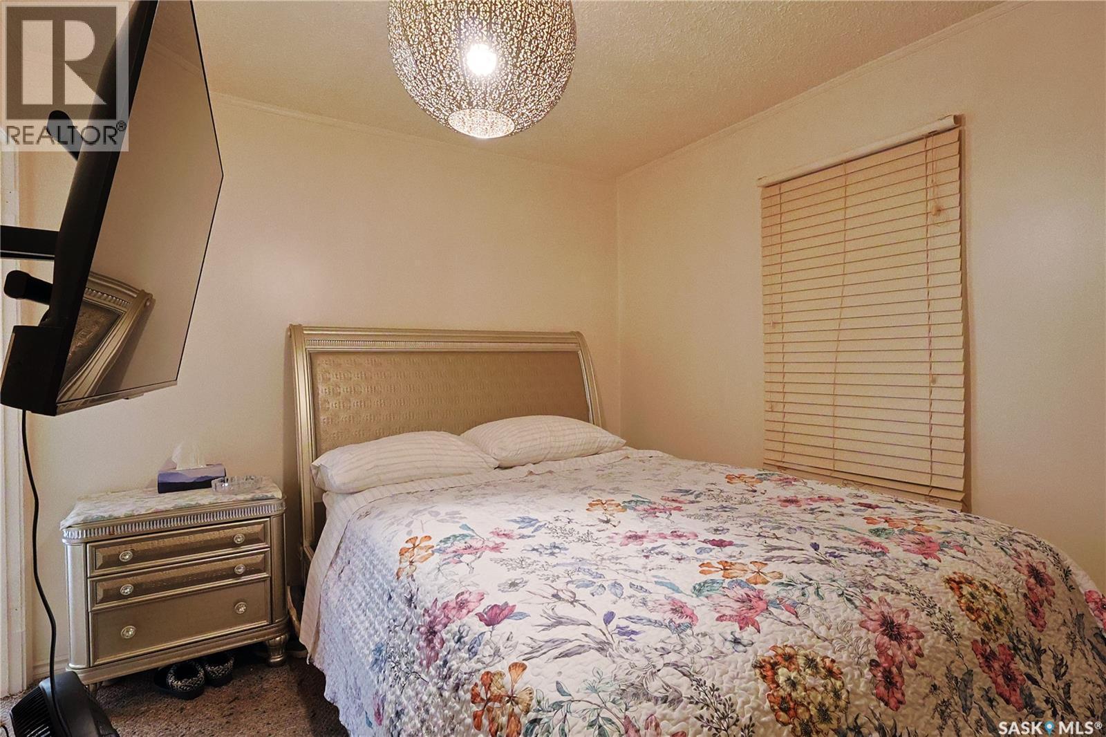 215 Redwing Road, Buckland Rm No. 491, SK - Indoor Photo Showing Bedroom