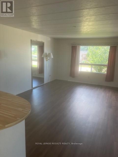 32 Pineview Avenue, Malahide (Lyons), ON