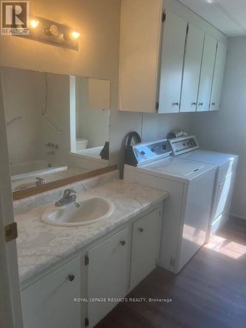 32 Pineview Avenue, Malahide (Lyons), ON