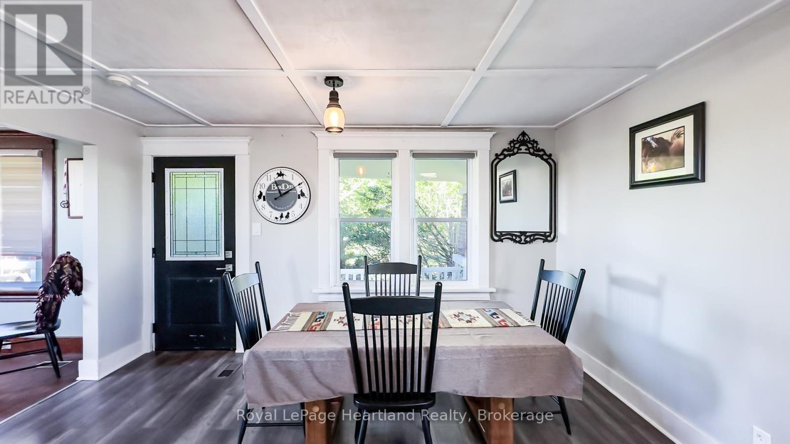 82376 Bluewater Highway, Ashfield-Colborne-Wawanosh (Colborne), ON - Indoor Photo Showing Dining Room