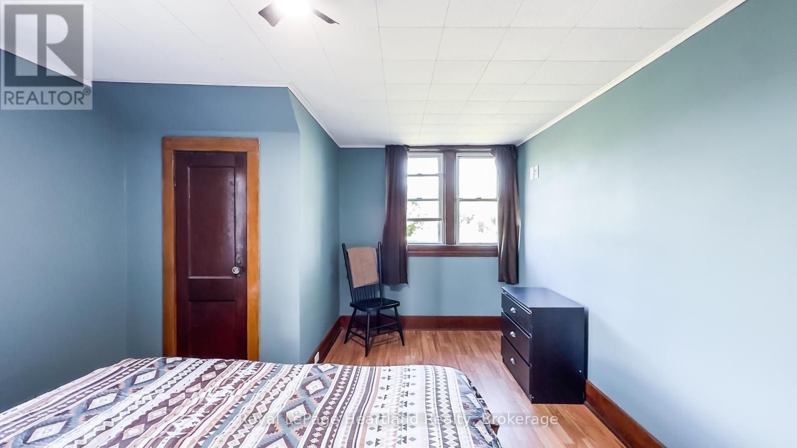 82376 Bluewater Highway, Ashfield-Colborne-Wawanosh (Colborne), ON - Indoor Photo Showing Bedroom