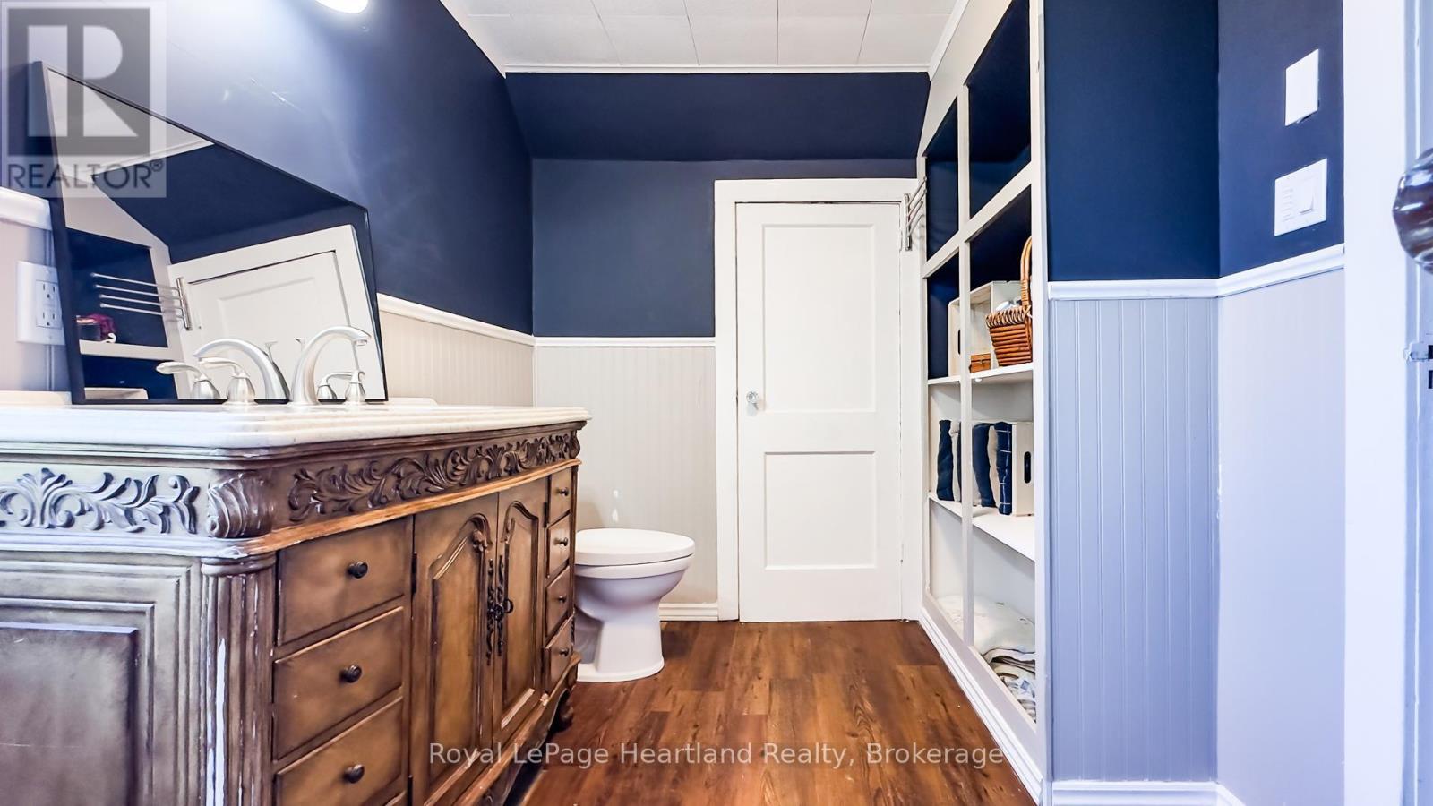 82376 Bluewater Highway, Ashfield-Colborne-Wawanosh (Colborne), ON - Indoor Photo Showing Bathroom