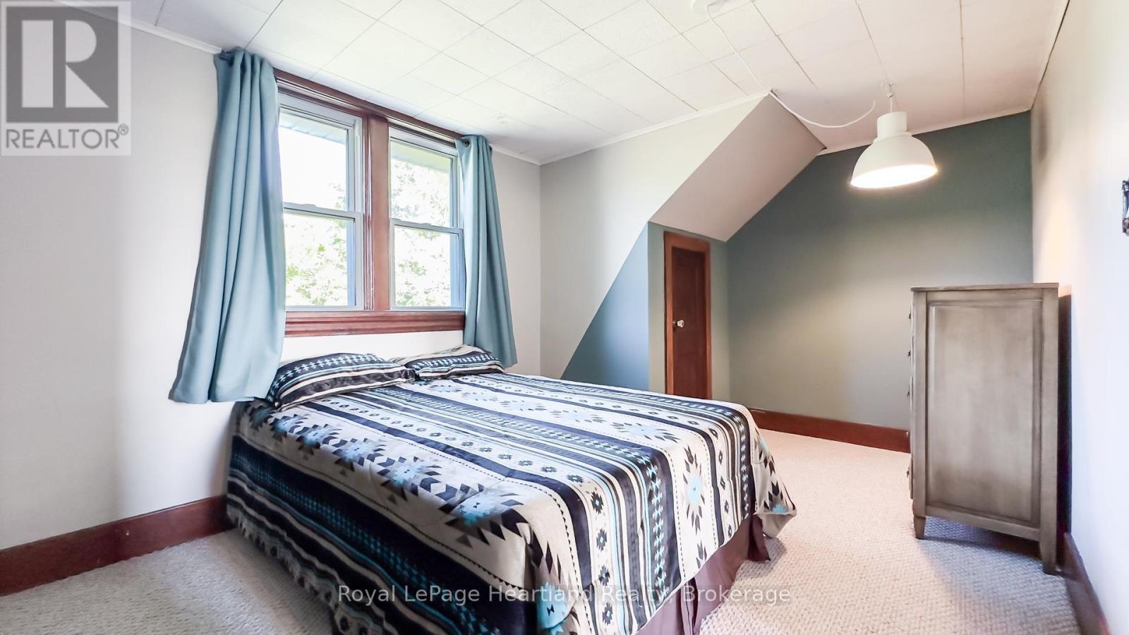 82376 Bluewater Highway, Ashfield-Colborne-Wawanosh (Colborne), ON - Indoor Photo Showing Bedroom