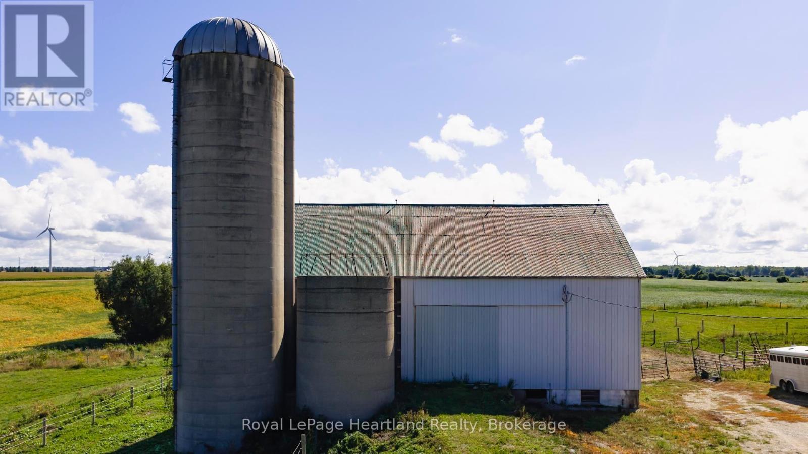 82376 Bluewater Highway, Ashfield-Colborne-Wawanosh (Colborne), ON - Outdoor