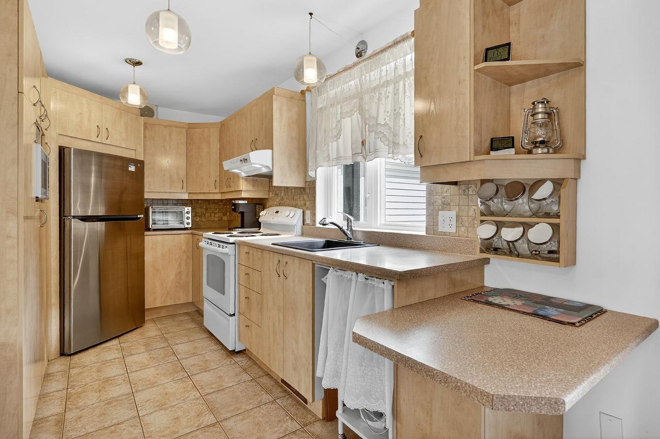 Kitchen - 824 Ch. De L'Achigan E., Sainte-Sophie, QC - Indoor Photo Showing Kitchen