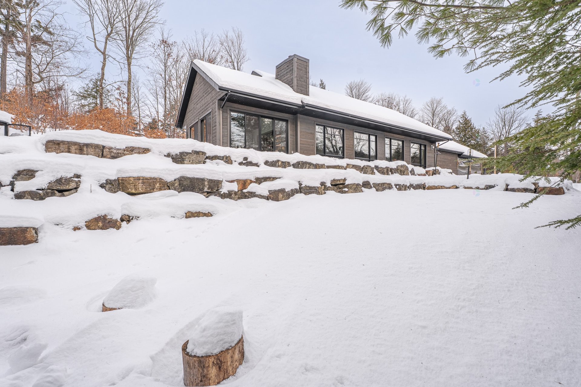 Face arrière - 2 Route 329, Gore, QC - Outdoor