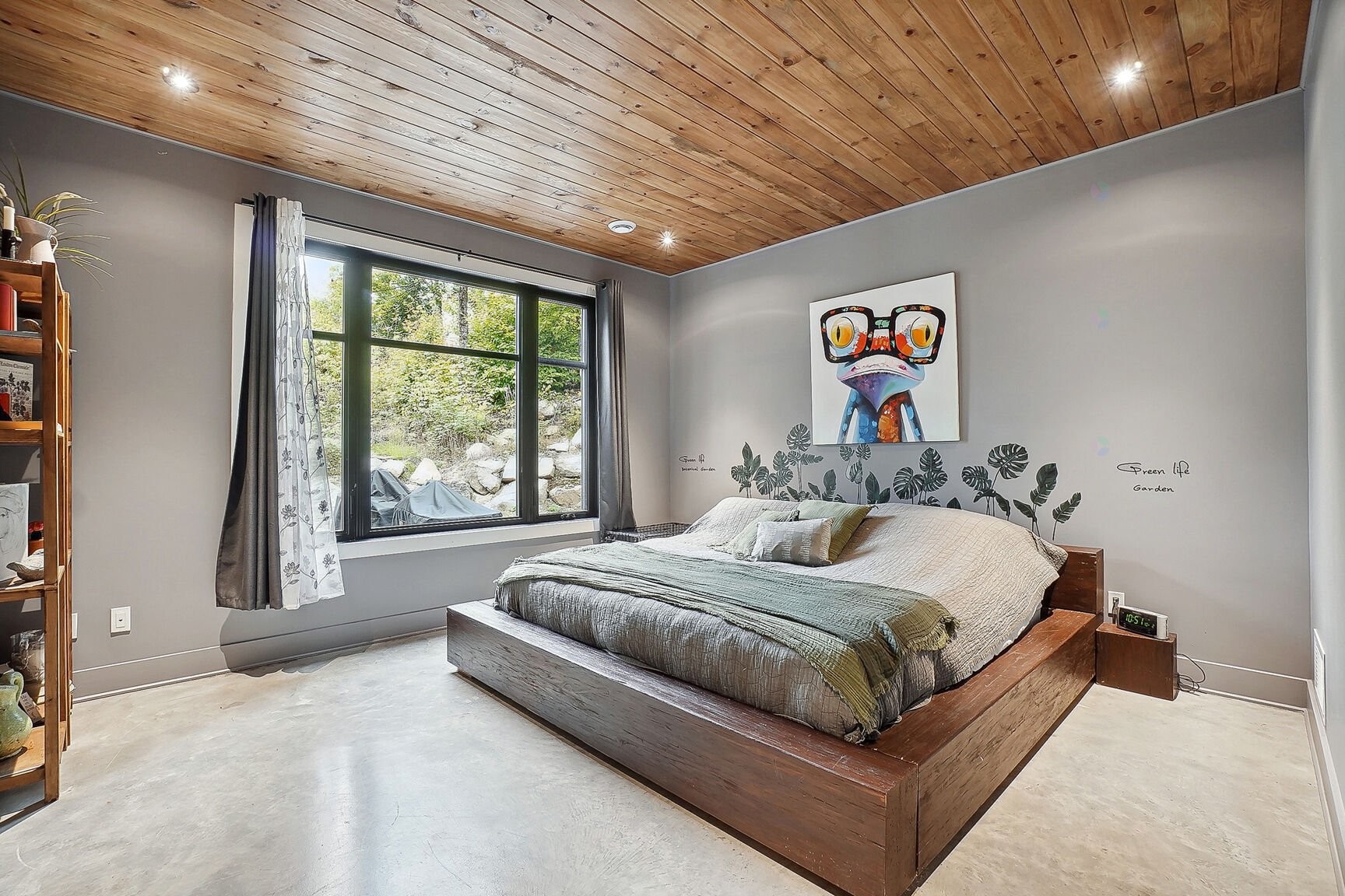 Chambre à coucher principale - 2 Route 329, Gore, QC - Indoor Photo Showing Bedroom