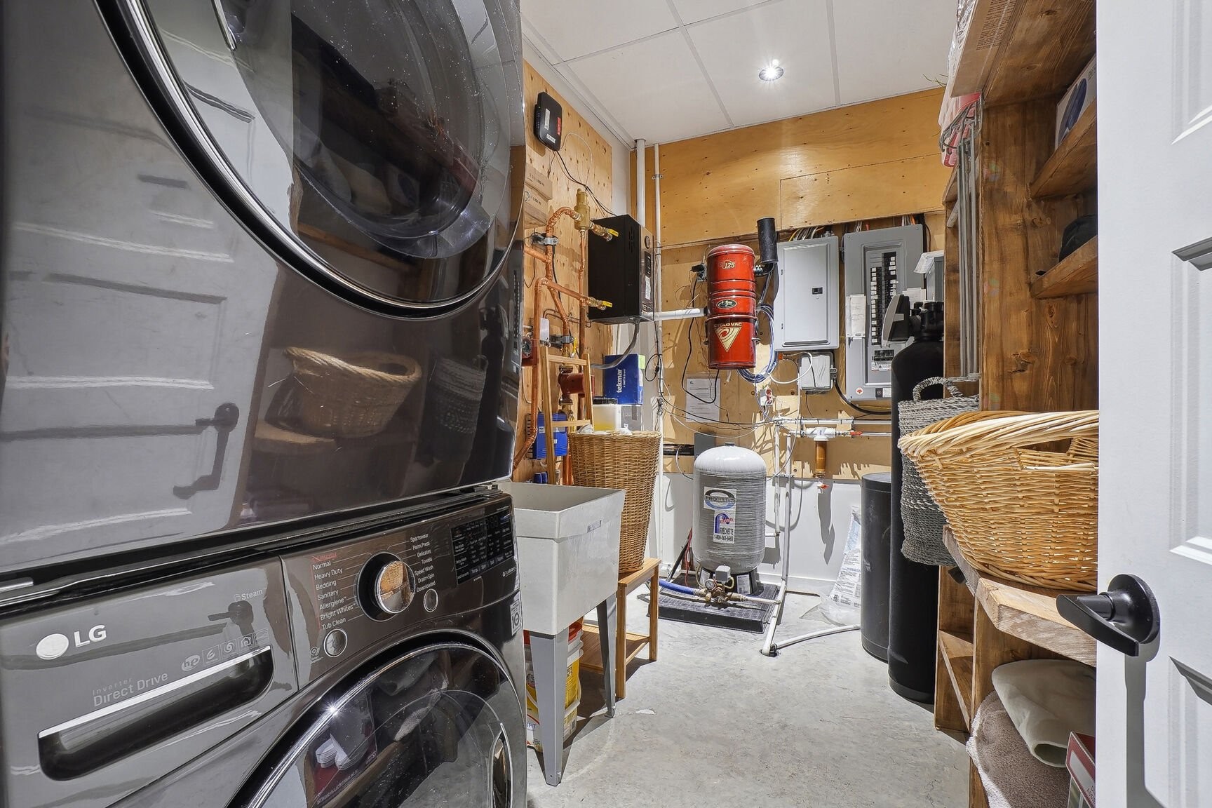 Salle de lavage - 2 Route 329, Gore, QC - Indoor Photo Showing Laundry Room