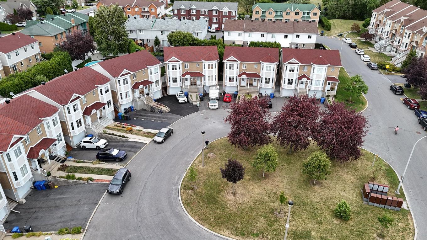 Vue d'ensemble - 9745 Rue Riverin, Brossard, QC - Outdoor